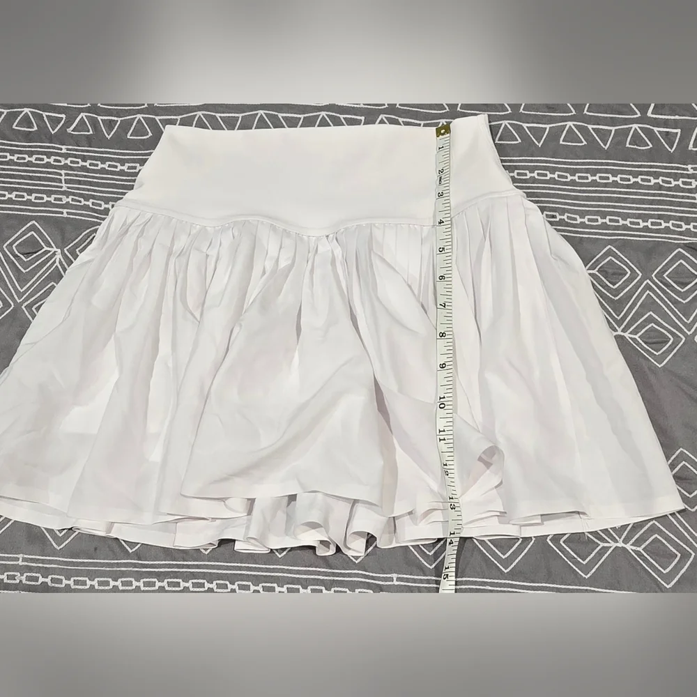 SOLD!!!! Alo Yoga Grand Slam Tennis Skirt Size Small - Picture 3 of 7